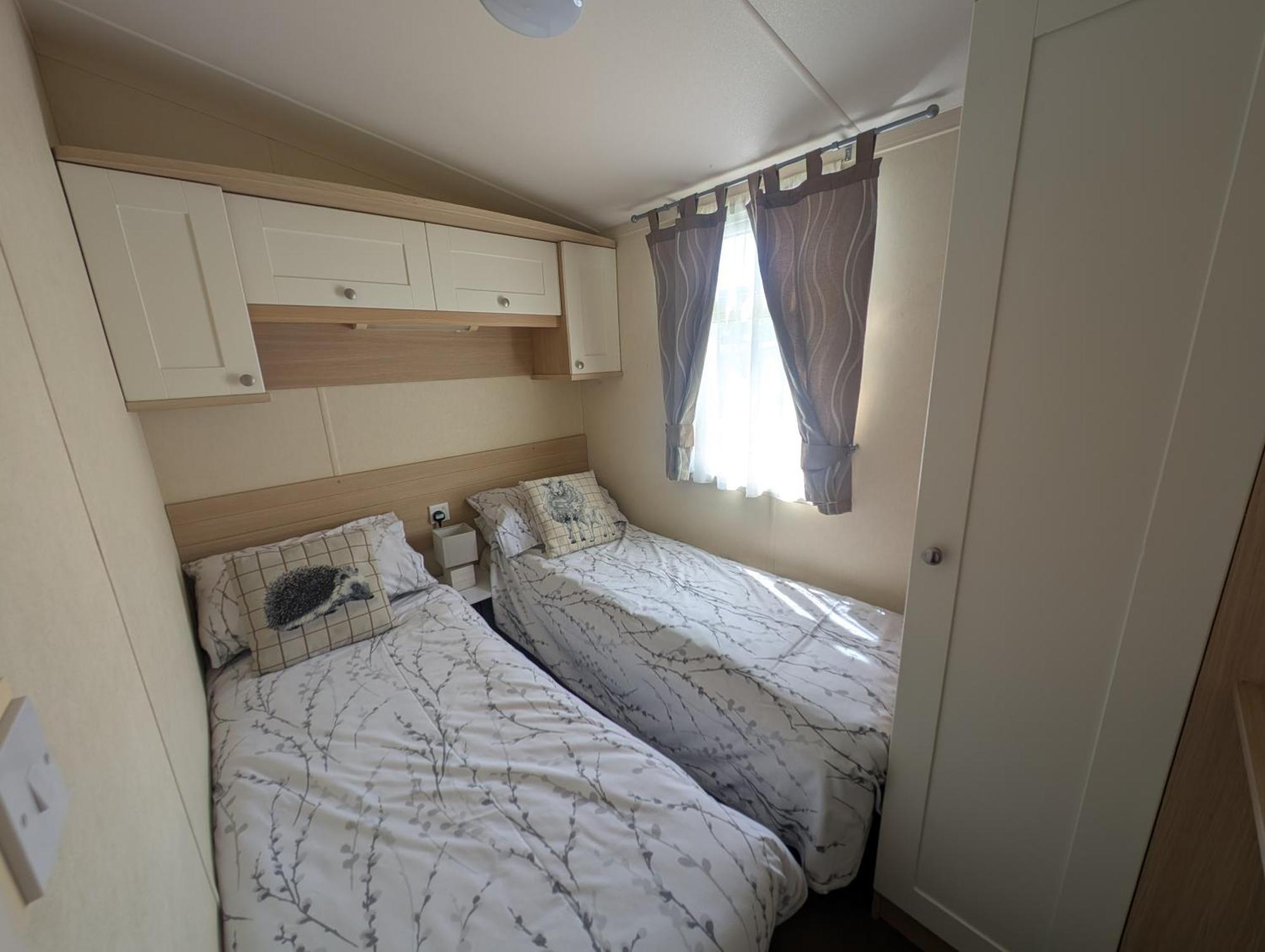 Red Squirrel Holiday Home In The Countryside, 10 Mins To Lligwy Beach Llandyfrydog Exteriér fotografie